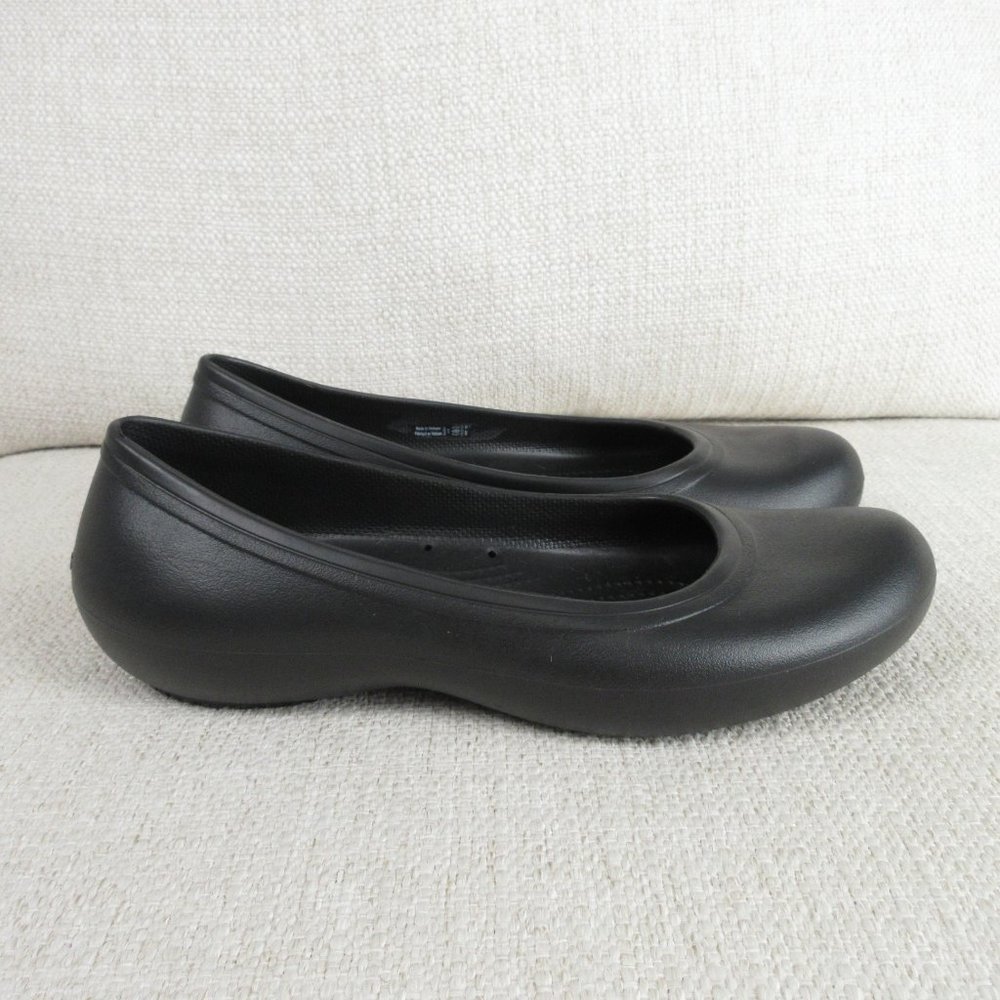 Crocs Black Ballet Flats Size 10